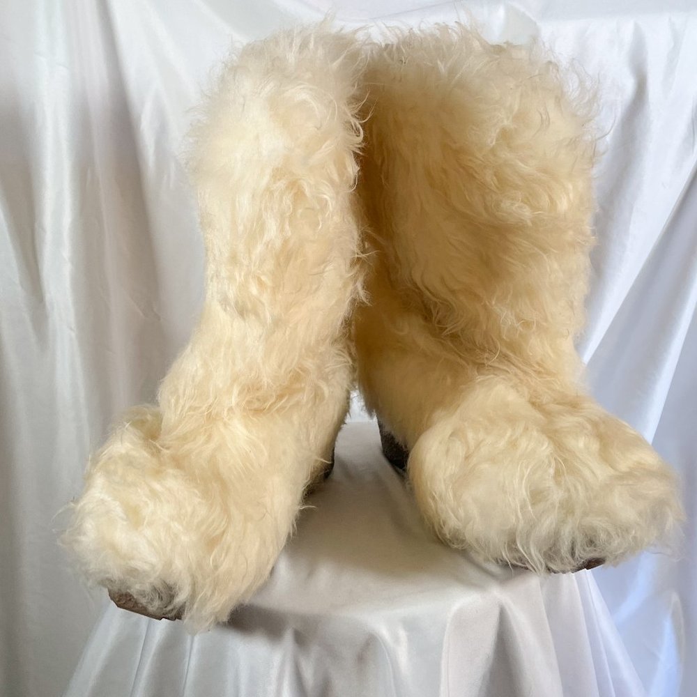 Vintage AIFOS Italia Goat Fur Boots